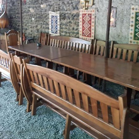 Guest House Gzirishvili Kvareli Ngoại thất bức ảnh